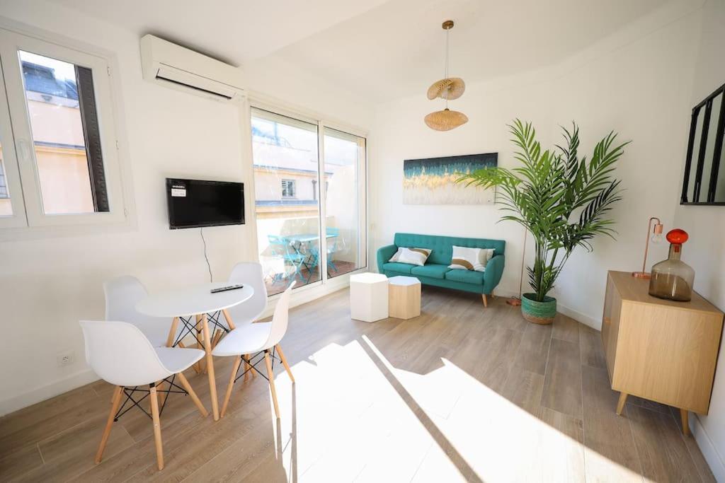 Cosy Pied A Terre Rue Corneille, Coeur Marseille, 4 Pers, 2 Ch Apartamento Exterior foto
